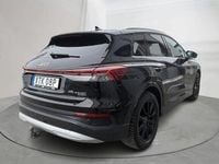 Begagnad Audi Q4 e-tron Advanced 210 kW (286 HK) 2022 Svart SUV