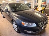 Begagnad Volvo V70 Summum 116 HK (85 kW) 2014 Grå Kombi