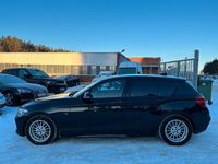 begagnad BMW 118 i 136hk Automat M-Sport 13600 mil Välvårdad Euro 6