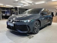 Ny VW Golf VIII R-line Edition 204 HK (150 kW) 2025 Kombi