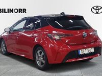 begagnad Toyota Corolla Hybrid Corolla Verso5D EXECUTIVE D BI-TONE VHJUL MV 2019, Kombi