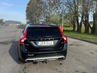 begagnad Volvo V60 CC D4 Geartronic Momentum Euro 6