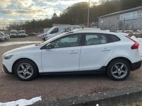 Begagnad Volvo V40 CC 120 HK (88 kW) 2016 Vit Kombi