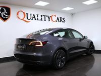 begagnad Tesla Model 3 Standard Range Sv-såld /Pano / Läder/ Moms