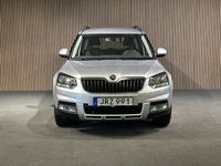 begagnad Skoda Yeti Outdoor 2.0 TDI 4x4 I P-sensorer I Lågmil