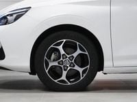 Begagnad MG MG3 Luxury 180 HK (132 kW) 2024 Vit Halvkombi