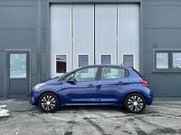 Begagnad Peugeot 208 82 HK (60 kW) 2015 Blå Halvkombi
