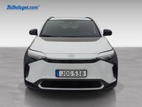 Begagnad Toyota bZ4X 160 kW (218 HK) 2023 Vit SUV