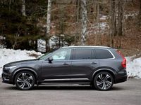 Begagnad Volvo XC90 Ultra 456 HK (335 kW) 2023 Platinium grey SUV