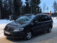 Begagnad VW Sharan 140 HK (102 kW) 2013 Minibuss