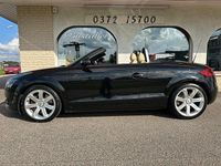 Begagnad Audi TT Roadster 251 HK (184 kW) 2007 Svart Cab