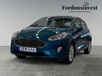 Begagnad Ford Fiesta Titanium 101 HK (74 kW) 2018 Blå Halvkombi
