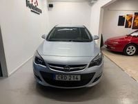 Begagnad Opel Astra Enjoy 116 HK (85 kW) 2014 Grå Halvkombi