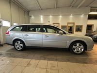 begagnad Opel Vectra Caravan 2.2 Direct Euro 4