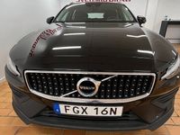 begagnad Volvo V60 CC B4 AWD Geartronic Momentum Euro 6 2022, Kombi