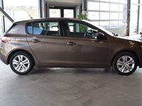 begagnad Peugeot 308 1.2 e-THP Active 130hk Automat PDC Motorvärmare