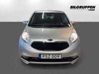 Begagnad Kia Venga Comfort 125 HK (91 kW) 2015 Grå Halvkombi