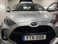 Begagnad Toyota Yaris Hybrid 116 HK (85 kW) 2023