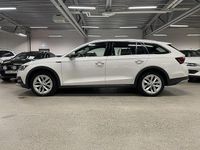 Begagnad Skoda Octavia Scout 150 HK (110 kW) 2022 Vit Kombi