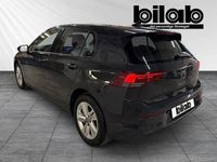 Begagnad VW Golf VIII 110 HK (80 kW) 2022 Grå Halvkombi