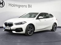 Begagnad BMW 118 Sport Line 140 HK (102 kW) 2020 Vit Halvkombi