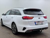 Begagnad Kia Ceed Sportswagon Advance 141 HK (103 kW) 2021 Vit Kombi