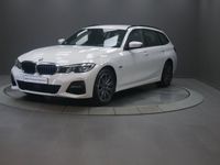 begagnad BMW 330e xDrive Touring M Sport/ Drag/ Parking Assist/ HiFi