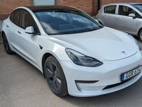 begagnad Tesla Model 3 Long Range AWD med EAP