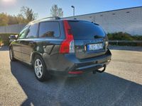 begagnad Volvo V50 1.8 Flex, Momentum, drag, värmare, S/Vhjul, servad