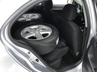 Begagnad Mitsubishi Lancer Sportback Inform 140 HK (102 kW) 2010 Silver Halvkombi