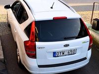 Begagnad Kia Ceed Sportswagon 128 HK (94 kW) 2012 Vit Kombi