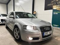Begagnad Audi A3 Sportback Comfort 200 HK (147 kW) 2006 Silver Halvkombi