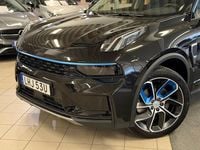 Begagnad Lynk & Co 01 261 HK (191 kW) 2021 Svart SUV