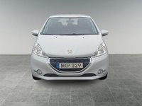 Begagnad Peugeot 208 83 HK (61 kW) 2014 Vit Halvkombi