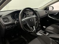 Begagnad Volvo V40 2017 Blå