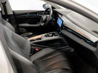 Begagnad MG MG5 EV Luxury 130 kW (177 HK) 2022 Vit Kombi