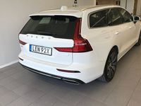 begagnad Volvo V60 Recharge T6 AWD Recharge T6 Inscription Expression 2021 Vit