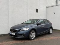 Begagnad Volvo V40 CC Momentum 150 HK (110 kW) 2017 Blåmetalic Kombi
