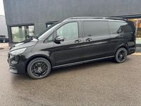 Begagnad Mercedes V300 Exclusive 237 HK (174 kW) 2024 Svart Minibuss