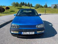 Begagnad VW Golf III Edition 101 HK (74 kW) 1998 Blå Cab
