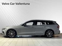 Begagnad Volvo V60 Plus 355 HK (261 kW) 2024 Grå Kombi