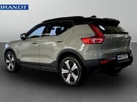 Begagnad Volvo XC40 Single Motor 175 kW (238 HK) 2023 Grön SUV