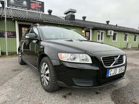 Begagnad Volvo V50 Kinetic 146 HK (107 kW) 2010 Svart Kombi