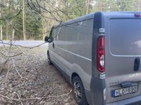 begagnad Opel Vivaro Hundbuss, Långa modellen