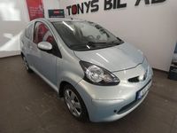 Begagnad Toyota Aygo 68 HK (50 kW) 2007 Blå Halvkombi