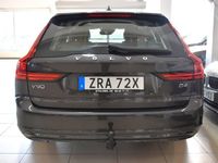 begagnad Volvo V90 D4 Geartronic Momentum Drag VOC Vhjul Moms 1 Ägare 190hk