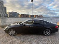 Begagnad Mercedes CLS320 225 HK (165 kW) 2008 Svart Sportkupé