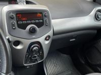 begagnad Toyota Aygo 5-dörrar 1.0 VVT-i X-PLAY Touch Euro 6