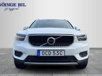 Begagnad Volvo XC40 Momentum 165 HK (121 kW) 2022 Vit SUV