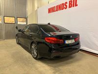 Begagnad BMW M550 Shadowline 463 HK (340 kW) 2017 Svart Sedan